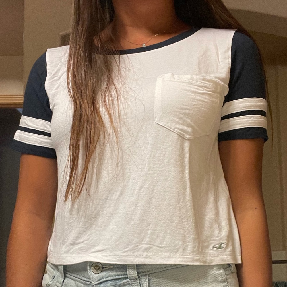 Hollister crop top